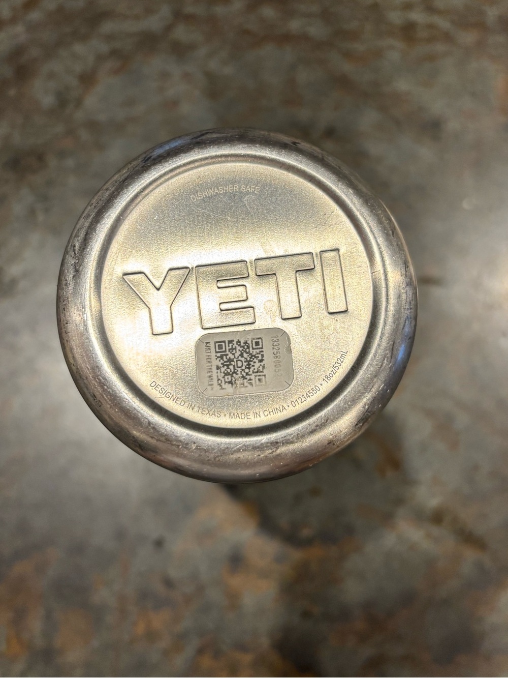 YETI Rambler 18 Oz HotShot Bottle in Charcoal Grey - Picture 7 of 11
